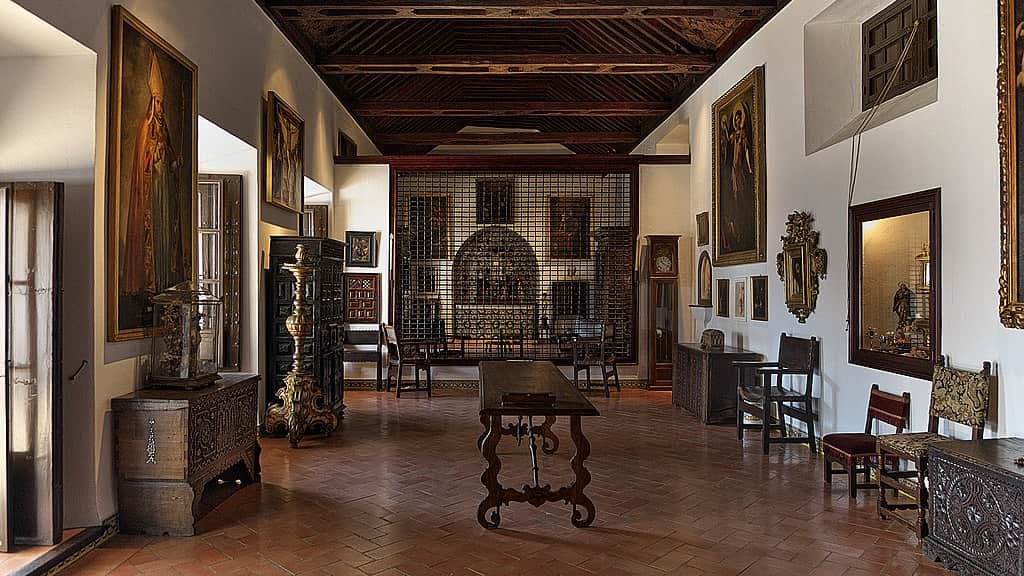 Museo convento de Santa Paula